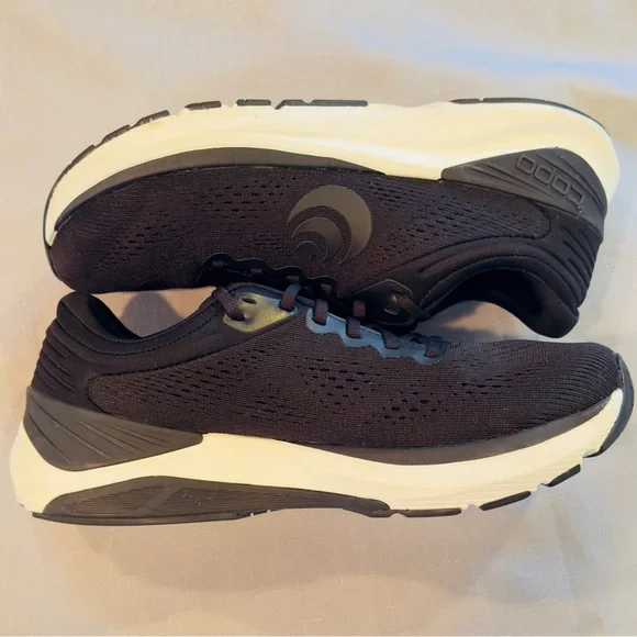 Topo Athletic Ultrafly 4 Road Running Shoe Black/White Women’s US 8.5 - Picture 7 of 14